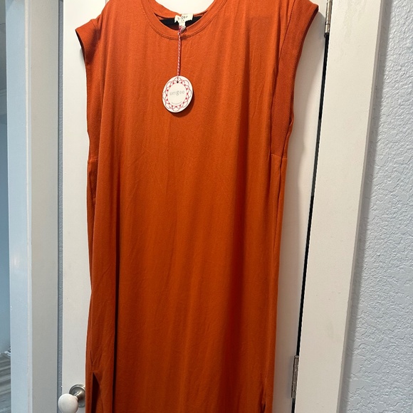 Umgee T Shirt Dress - Picture 1 of 3